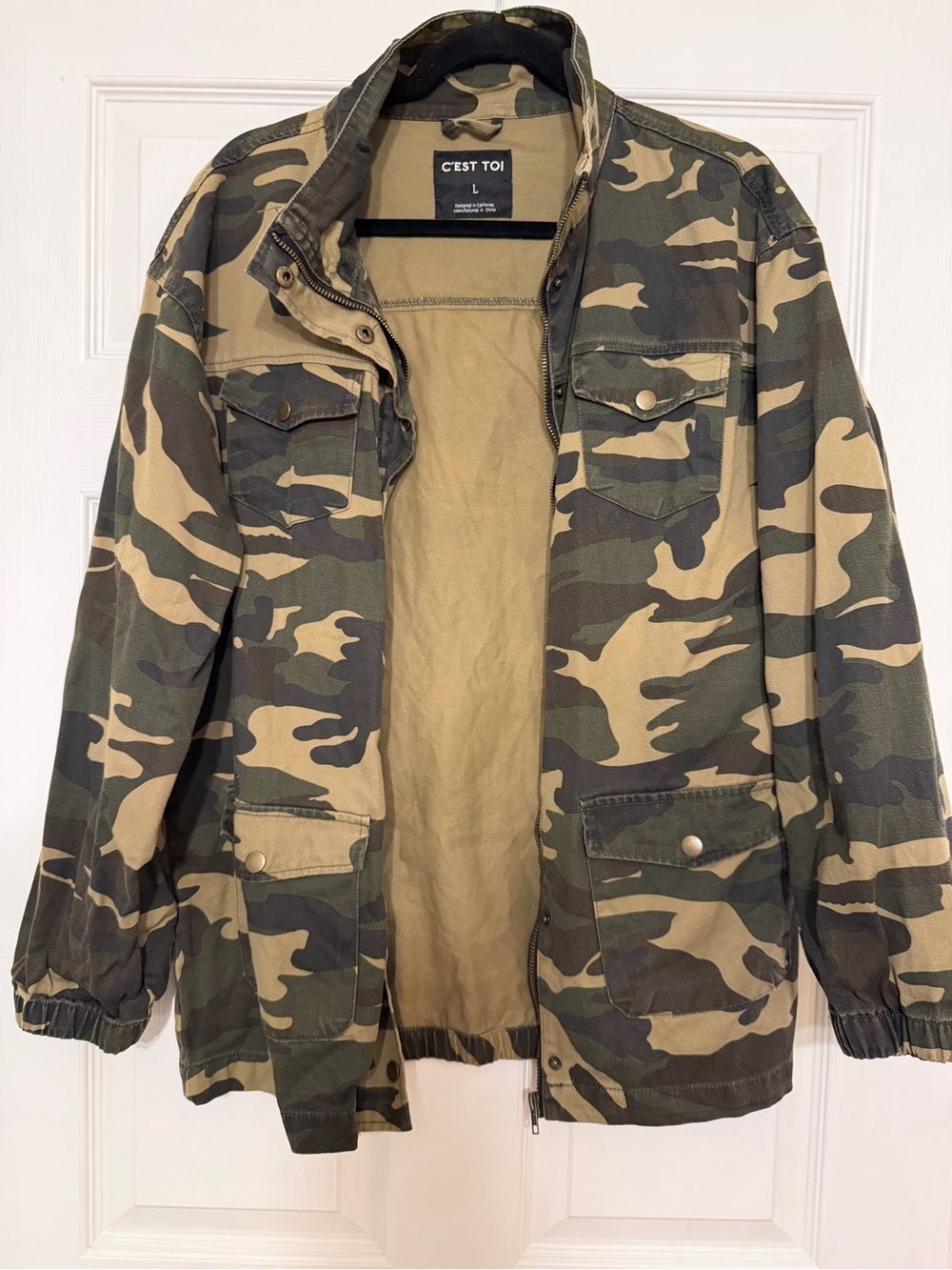 Women’s Camo Jacket - Green Camo